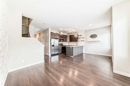 115-300 Marina Drive, Chestermere, AB - Indoor Photo Showing Kitchen