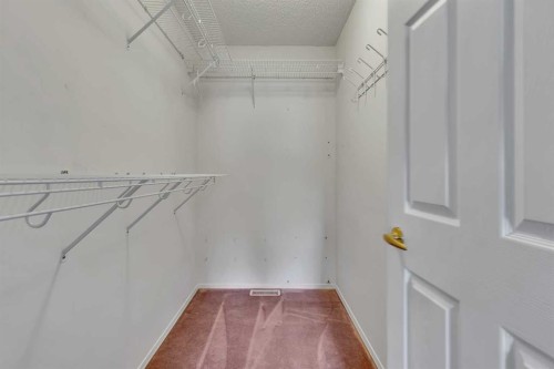 140 Valley Ridge Heights Nw, Calgary, AB - Indoor With Storage