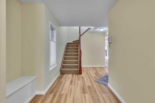 140 Valley Ridge Heights Nw, Calgary, AB - Indoor Photo Showing Other Room