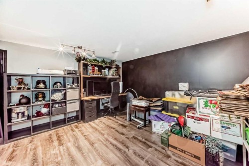 238 Berwick Drive Nw, Calgary, AB - Indoor