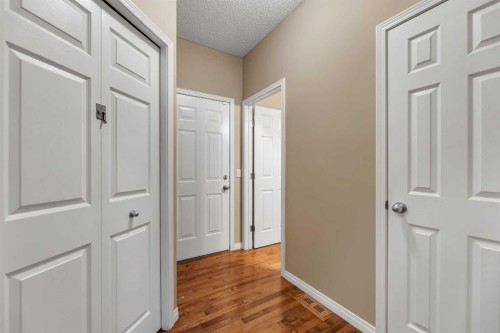 136 Copperfield Close Se, Calgary, AB - Indoor Photo Showing Other Room