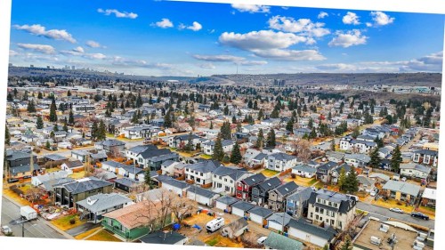 8528 47 Avenue Nw, Calgary, AB - Outdoor With View