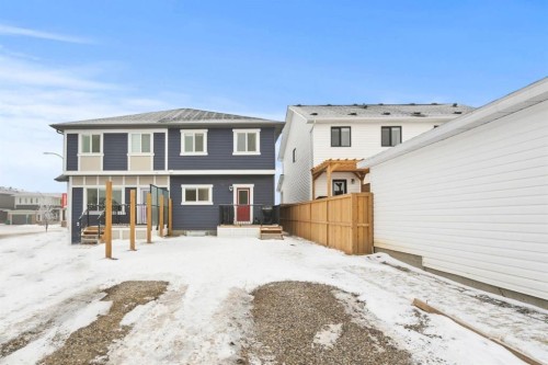 10 Emberside Link, Cochrane, AB - Outdoor