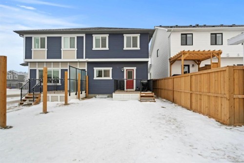 10 Emberside Link, Cochrane, AB - Outdoor