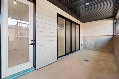 2436 30 Avenue Sw, Calgary, AB - Outdoor With Exterior