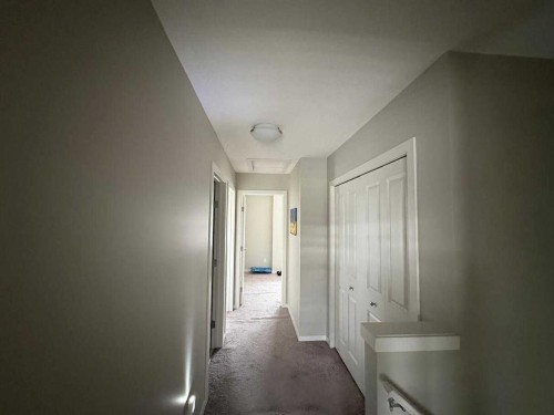 202 Evansridge Park Nw, Calgary, AB - Indoor Photo Showing Other Room