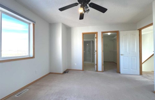 244 Los Alamos Place Ne, Calgary, AB - Indoor Photo Showing Other Room