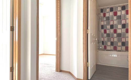 244 Los Alamos Place Ne, Calgary, AB - Indoor