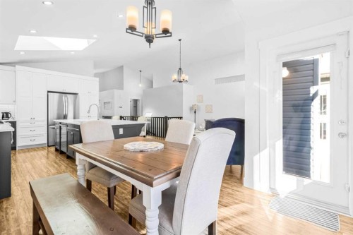 811 Boulder Creek Drive Se, Langdon, AB - Indoor