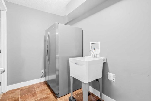 811 Boulder Creek Drive Se, Langdon, AB - Indoor