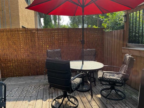 47 28 Avenue Sw, Calgary, AB - Outdoor With Deck Patio Veranda With Exterior