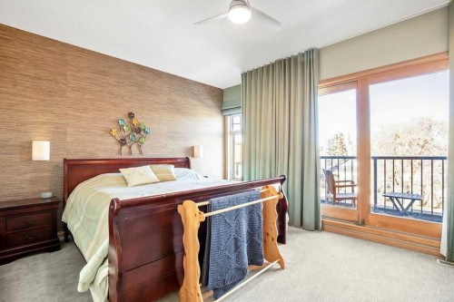 47 28 Avenue Sw, Calgary, AB - Indoor Photo Showing Bedroom