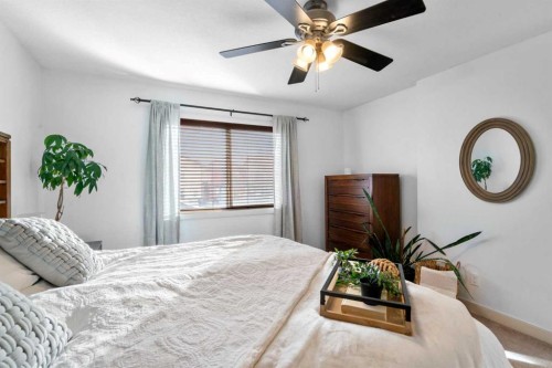 263 Evanston Way Nw, Calgary, AB - Indoor Photo Showing Bedroom