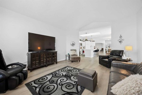 127 Invermere Close, Chestermere, AB - Indoor Photo Showing Living Room