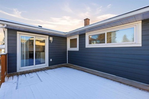 69 Harrow Crescent Sw, Calgary, AB - Outdoor With Exterior