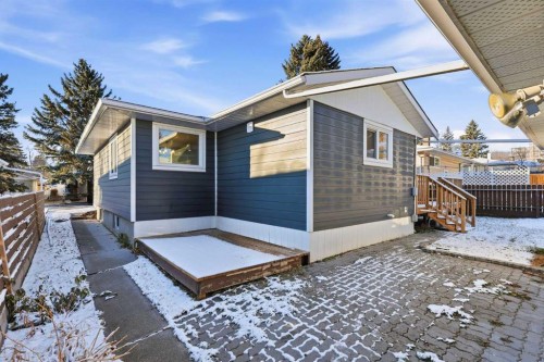 69 Harrow Crescent Sw, Calgary, AB - Outdoor With Deck Patio Veranda With Exterior