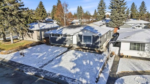 69 Harrow Crescent Sw, Calgary, AB - Outdoor