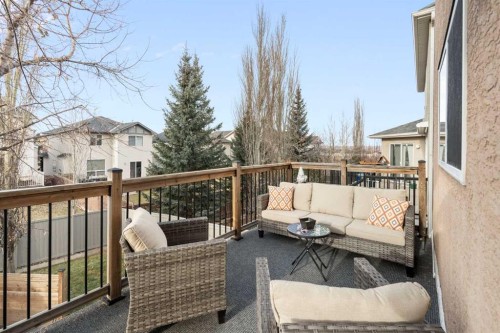 124 Cresthaven Place Sw, Calgary, AB - Outdoor With Deck Patio Veranda With Exterior