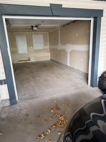 136 New Brighton Point Se, Calgary, AB -  Photo Showing Garage
