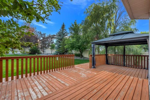 60 Citadel Peak Mews Nw, Calgary, AB - Outdoor With Deck Patio Veranda