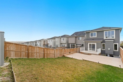 240 Nolanhurst Crescent Nw, Calgary, AB - Outdoor