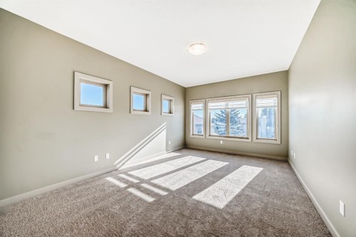 12 Cougar Ridge Landing Sw, Calgary, AB - Indoor Photo Showing Other Room