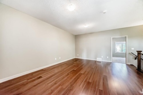 12 Cougar Ridge Landing Sw, Calgary, AB - Indoor Photo Showing Other Room