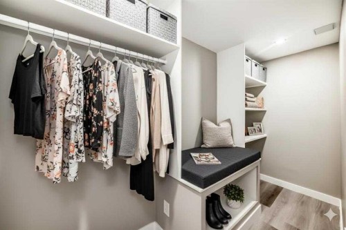 15104 1 Street Se, Calgary, AB - Indoor With Storage