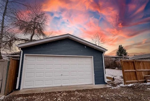 15104 1 Street Se, Calgary, AB - Outdoor With Exterior
