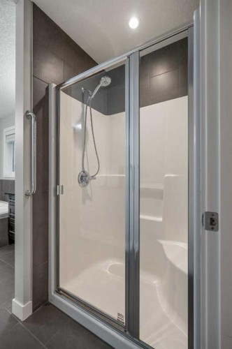 2322 Bayside Circle Sw, Airdrie, AB - Indoor Photo Showing Bathroom