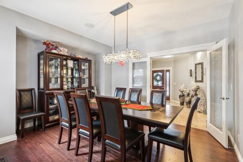 135 Auburn Sound Manor Se, Calgary, AB - Indoor Photo Showing Dining Room