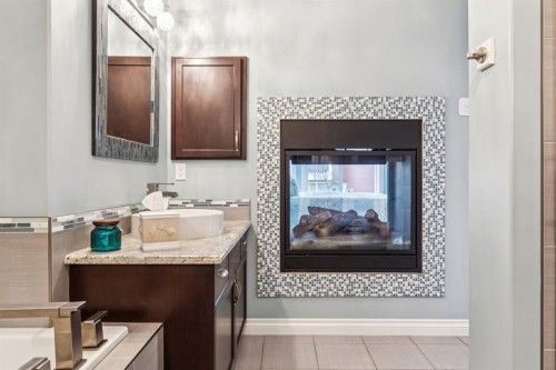 135 Auburn Sound Manor Se, Calgary, AB - Indoor Photo Showing Bathroom