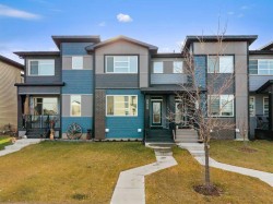 147 Wolf Creek Avenue SE Calgary, AB T2X 4V1