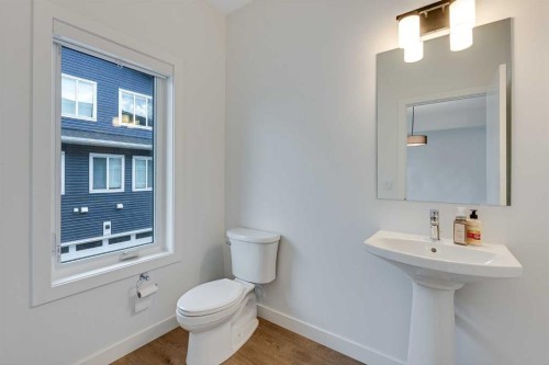 302-6 Merganser Drive, Chestermere, AB - Indoor Photo Showing Bathroom