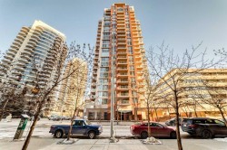 602-650 10 Street SW Calgary, AB T2P 5G4
