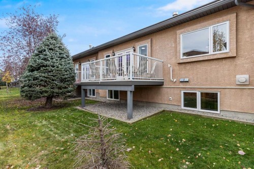 84 Shannon Estates Terrace Sw, Calgary, AB - Outdoor With Deck Patio Veranda With Exterior