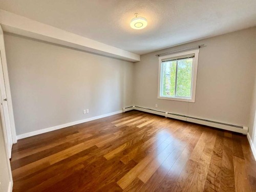 1212-2518 Fish Creek Boulevard Sw, Calgary, AB - Indoor Photo Showing Other Room