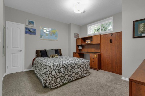 138 Reunion Landing, Airdrie, AB - Indoor Photo Showing Bedroom