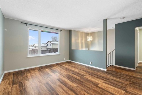 80 Ogmoor Crescent Se, Calgary, AB 