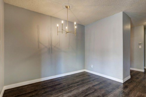 211-1335 12 Avenue Sw, Calgary, AB - Indoor Photo Showing Other Room
