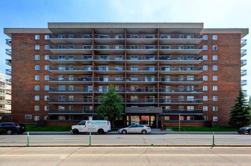 211-1335 12 Avenue Sw, Calgary, AB - Outdoor With Balcony With Facade