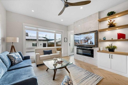 1919 21 Avenue Nw, Calgary, AB - Indoor Photo Showing Living Room
