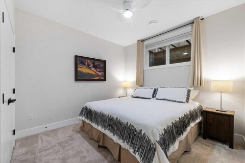 1919 21 Avenue Nw, Calgary, AB - Indoor Photo Showing Bedroom