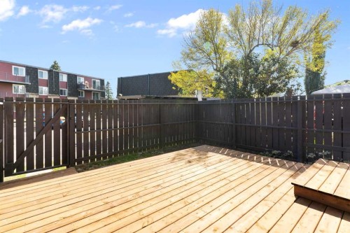 32-80 Galbraith Drive Sw, Calgary, AB - Outdoor With Deck Patio Veranda