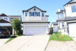 266 Martha's Manor NE Calgary, AB T3J 4Y6