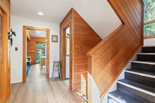 9 Ghost Road, Benchlands, AB - Indoor Photo Showing Other Room