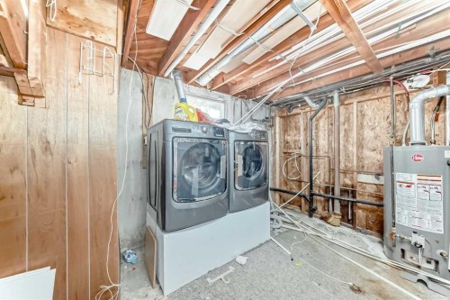 1502 49 Street Se, Calgary, AB - Indoor Photo Showing Laundry Room