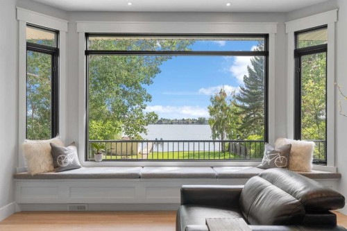 732 West Chestermere Drive, Chestermere, AB - Indoor