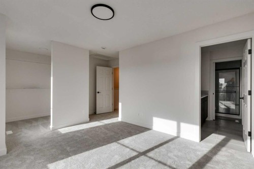 46 Belvedere Terrace Se, Calgary, AB - Indoor Photo Showing Other Room