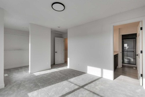 46 Belvedere Terrace Se, Calgary, AB - Indoor Photo Showing Other Room